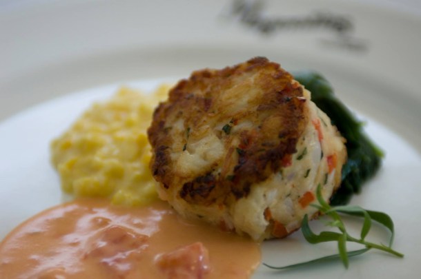 45037-59348 - Menges Serena - Apr 7, 2016 856 AM - magnolias