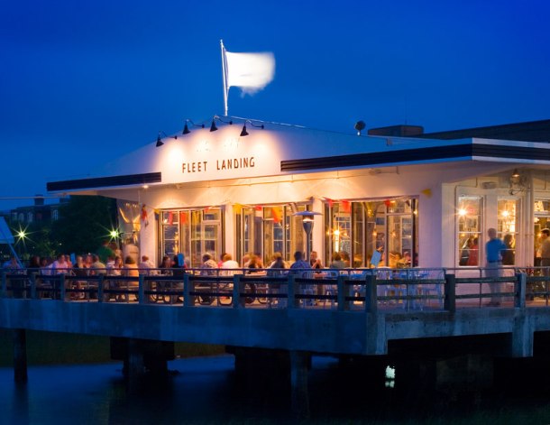 38122-69139-carter-joy-nov-11-2016-702-am-fleet-landing